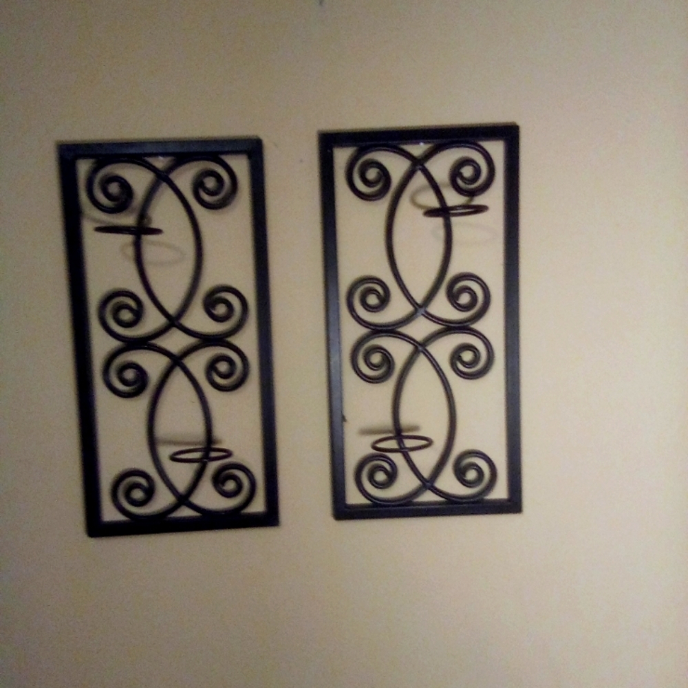 Candle holder